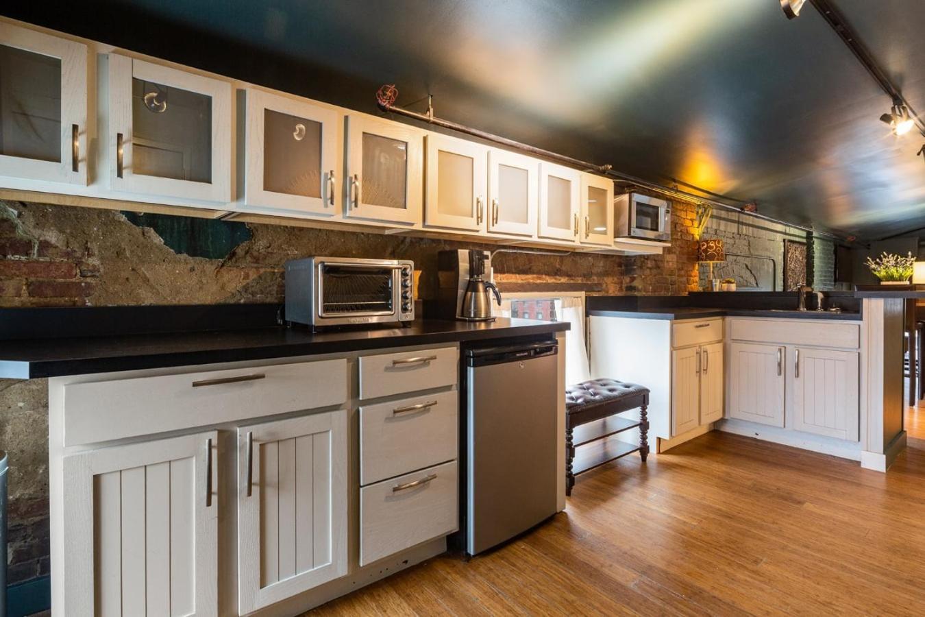 Lou Lou Lofts Leilighet Louisville Eksteriør bilde